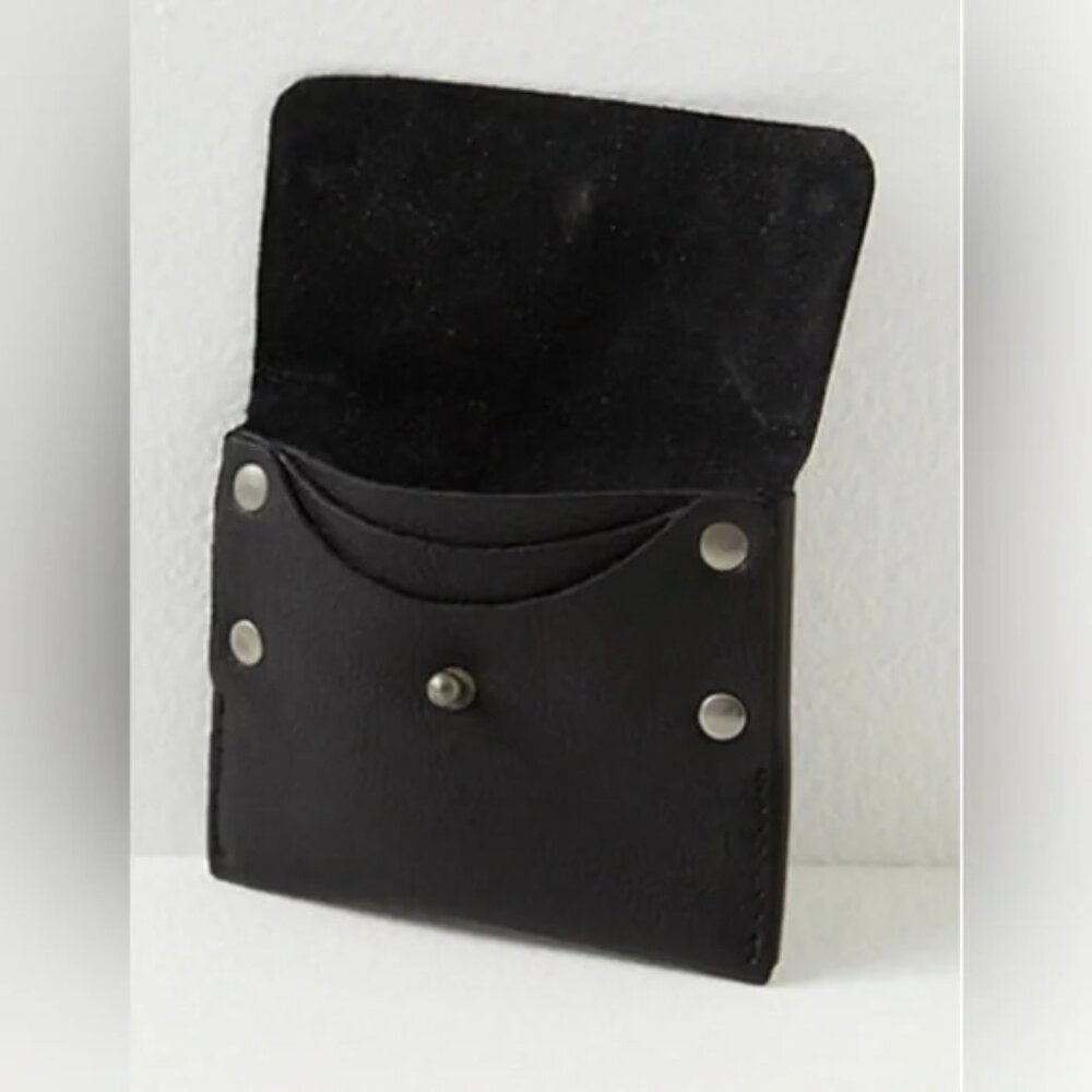 Free People Leather Pulito Mini Wallet NWOT - Picture 4 of 7